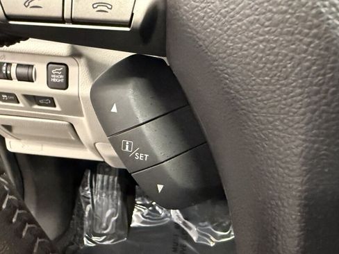 Used 2016 Subaru Forester 2.5i Limited w/ Popular Package #2 AWD/4WD image 23