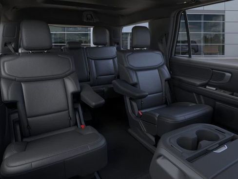 New 2025 Ford Expedition Platinum w/ Stealth Appearance Package image 11