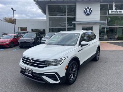 Certified 2023 Volkswagen Tiguan SE
