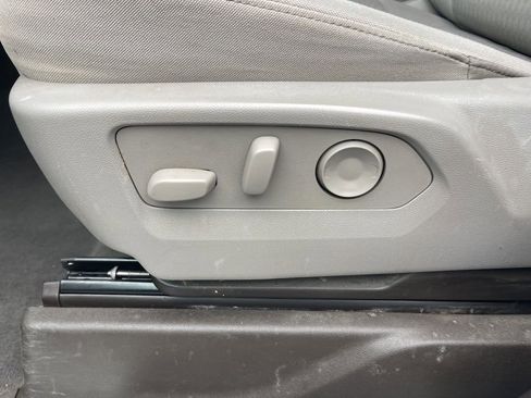 Certified 2025 Chevrolet Silverado 2500 LT w/ Convenience Package image 20