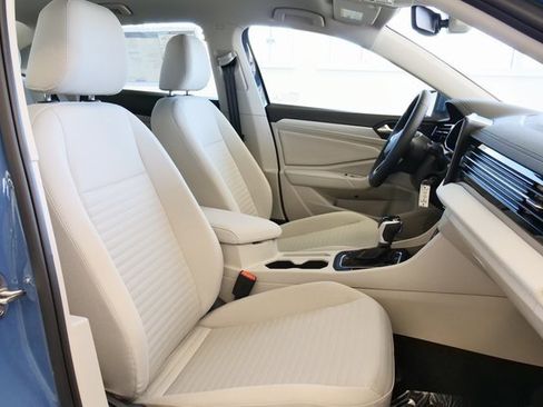 New 2025 Volkswagen Jetta S image 14