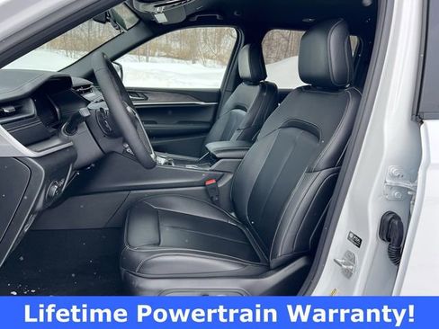 New 2026 Jeep Grand Cherokee Limited image 15