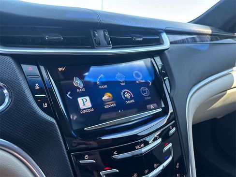 Used 2013 Cadillac XTS Platinum image 20