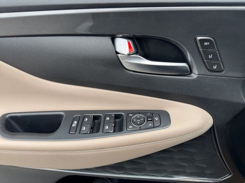 Used 2021 Hyundai Santa Fe Limited w/ Cargo Package image 20