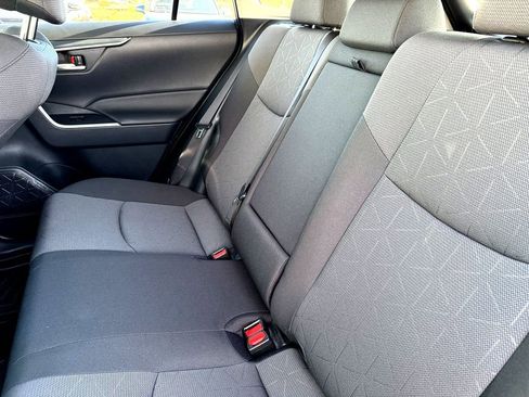 Used 2023 Toyota RAV4 XLE w/ Convenience Package image 27
