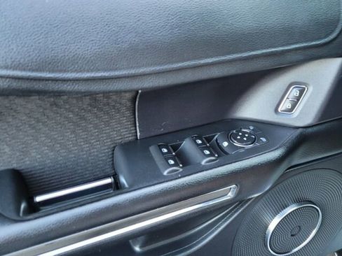 Used 2019 Ford Expedition Max XLT image 30