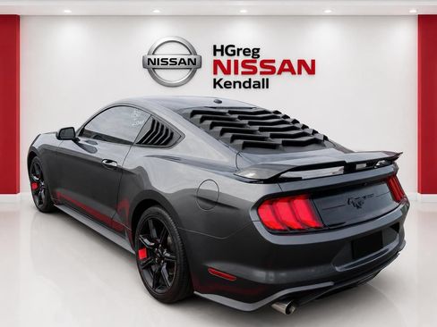 Used 2020 Ford Mustang Coupe w/ Black Accent Package RWD image 2