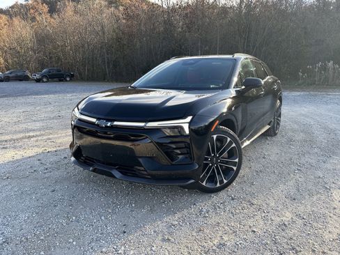 New 2026 Chevrolet Blazer EV SS AWD/4WD image 10