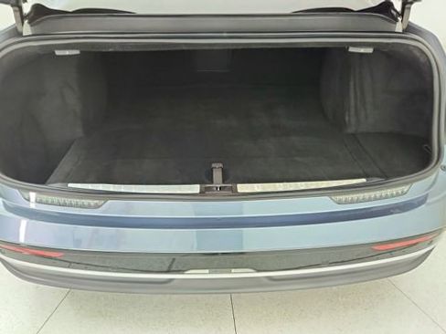 Used 2024 Lucid Air Touring image 14