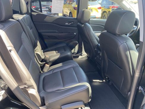 Used 2019 GMC Acadia SLT AWD/4WD image 33