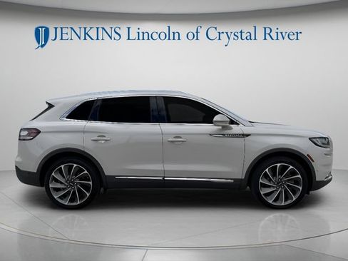 Used 2023 Lincoln Nautilus Reserve w/ Equipment Group 202A AWD/4WD image 3