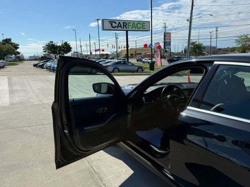 Used 2021 BMW 330i xDrive Sedan w/ Convenience Package AWD/4WD image 22