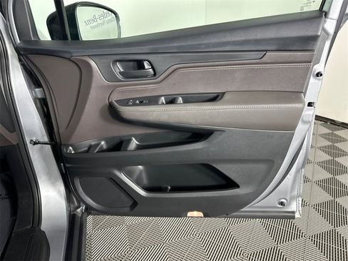 Used 2021 Honda Odyssey LX image 14