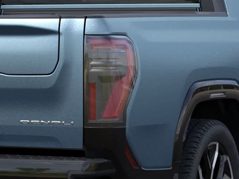 New 2025 GMC Sierra EV Denali image 11
