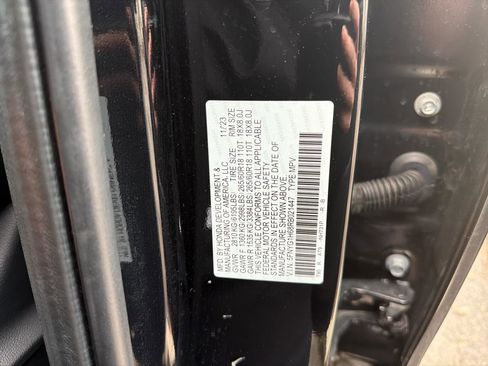 Used 2024 Honda Pilot TrailSport image 34