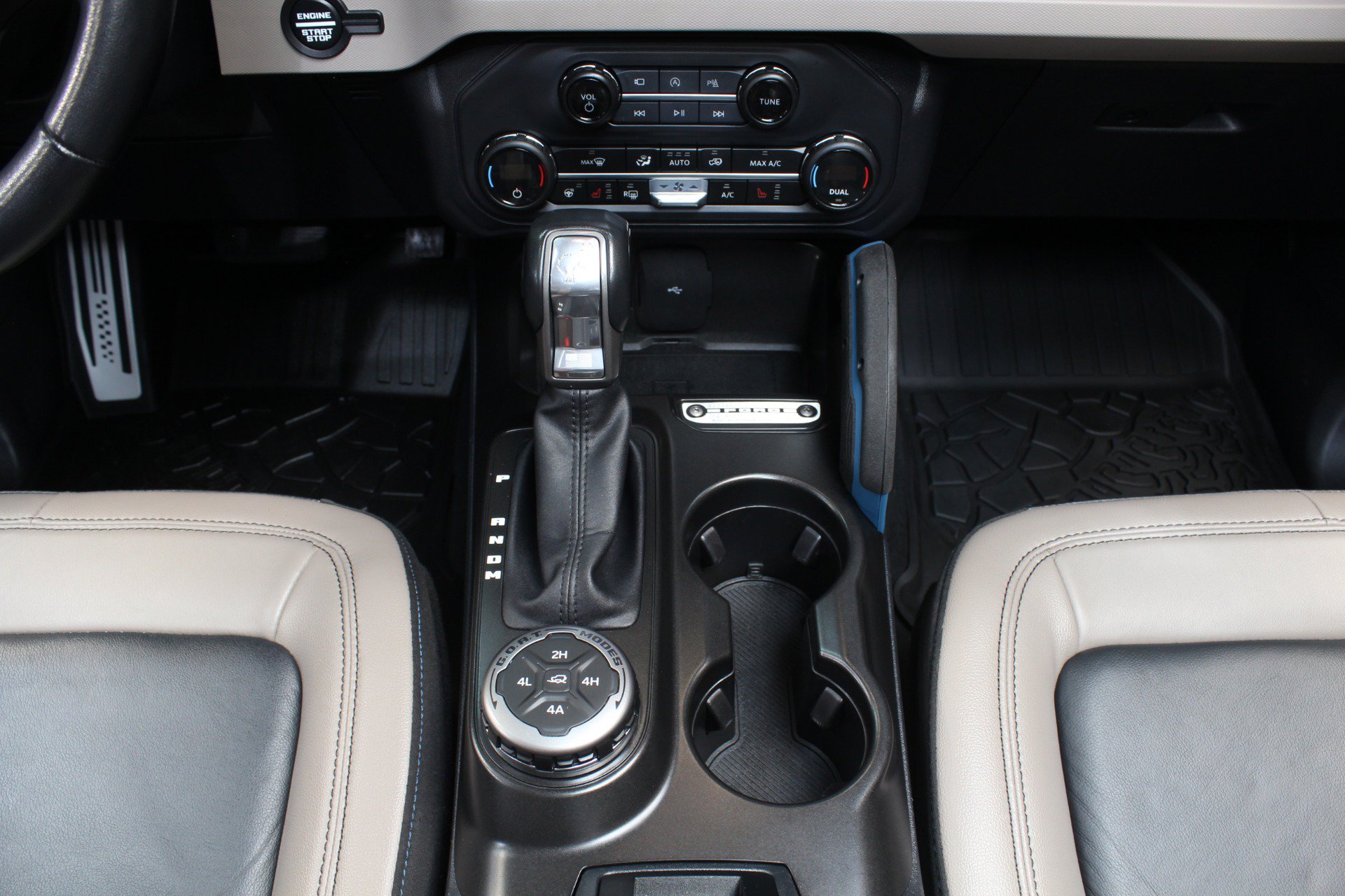 Used 2023 Ford Bronco Wildtrak AWD/4WD image 62