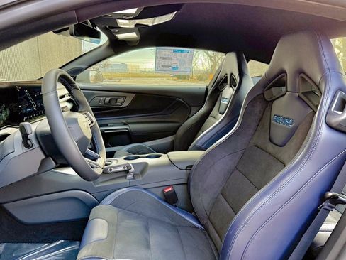 New 2025 Ford Mustang Dark Horse image 10