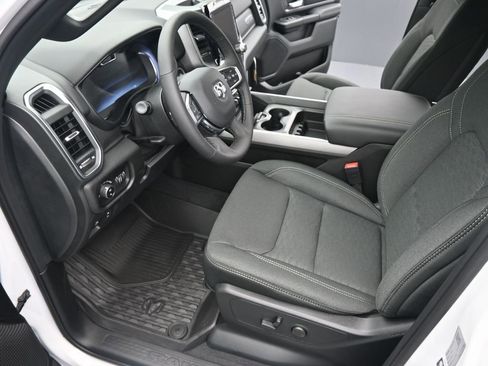 New 2025 RAM 1500 Big Horn image 9