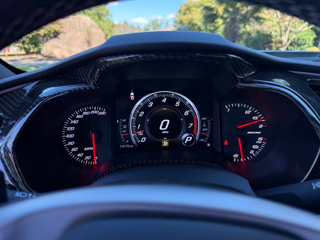 Used 2019 Chevrolet Corvette Z06 RWD image 40