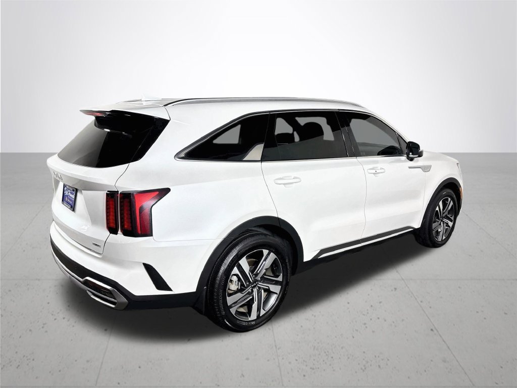 Certified 2023 Kia Sorento EX AWD/4WD image 7