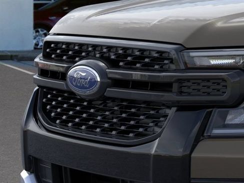 New 2026 Ford Ranger XLT w/ Trailer Tow Package RWD image 17
