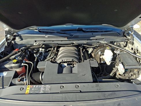 Used 2018 GMC Sierra 1500 Denali image 29