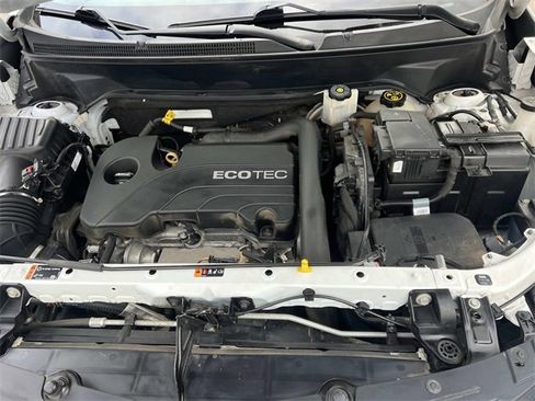Used 2019 Chevrolet Equinox LT image 9