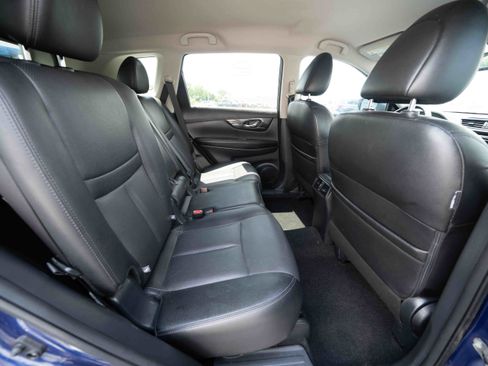 Used 2018 Nissan Rogue SL AWD/4WD image 25