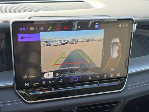 New 2026 Volkswagen Tiguan SE image 24