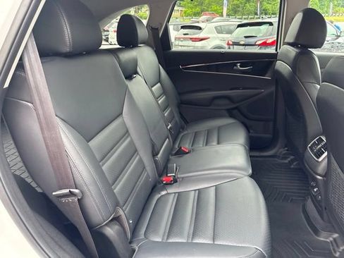 Used 2018 Kia Sorento EX w/ EX Advanced Touring Package AWD/4WD image 19