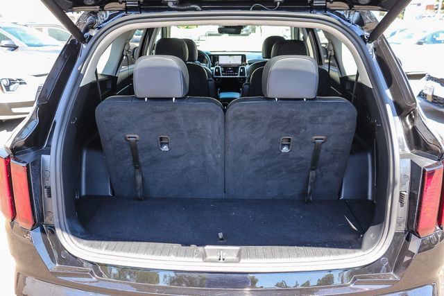 Certified 2023 Kia Sorento EX FWD image 27