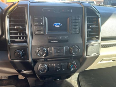Used 2018 Ford F150 XLT image 15