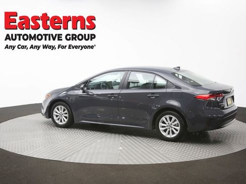 Used 2026 Toyota Corolla LE w/ LE Premium Package FWD image 62