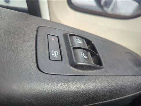 Used 2016 RAM ProMaster 1500 w/ Interior Convenience Group image 19