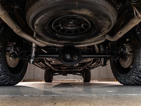 Used 2025 GMC Sierra 1500 AT4 w/ AT4 Premium Package image 14