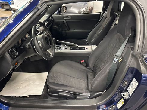 Used 2008 MAZDA MX-5 Miata Sport image 49