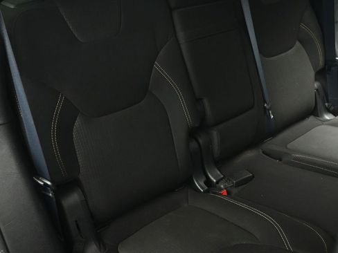 Used 2016 Jeep Cherokee Latitude AWD/4WD image 54