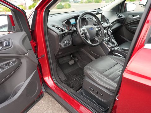 Used 2015 Ford Escape Titanium w/ Equipment Group 301A AWD/4WD image 12