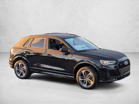 New 2025 Audi Q3 2.0T Premium image 5