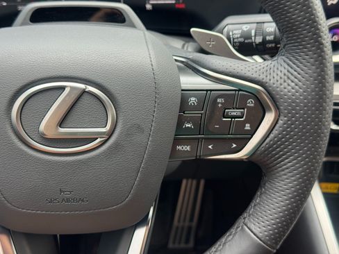 Used 2025 Lexus TX 500h AWD w/ Technology Package image 22