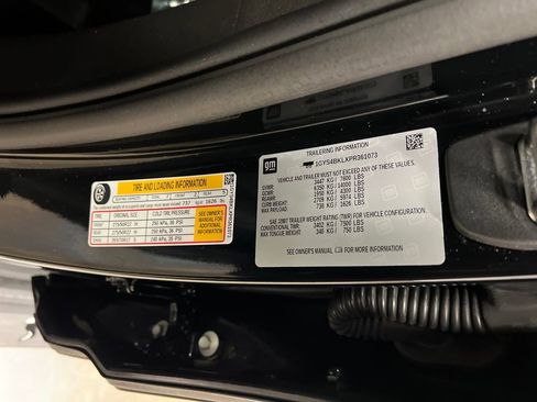 Certified 2023 Cadillac Escalade Premium Luxury w/ LPO, Floor Liner Package AWD/4WD image 29