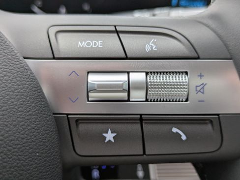 New 2026 Hyundai Kona Limited FWD image 27