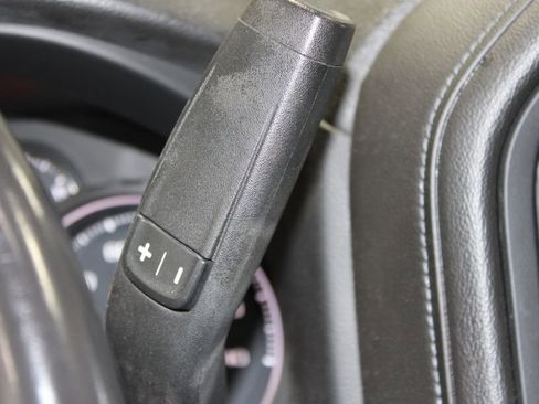 Used 2019 Chevrolet Silverado 1500 LT w/ Texas Edition AWD/4WD image 23