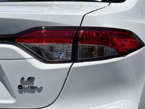 New 2026 Toyota Corolla LE FWD image 31