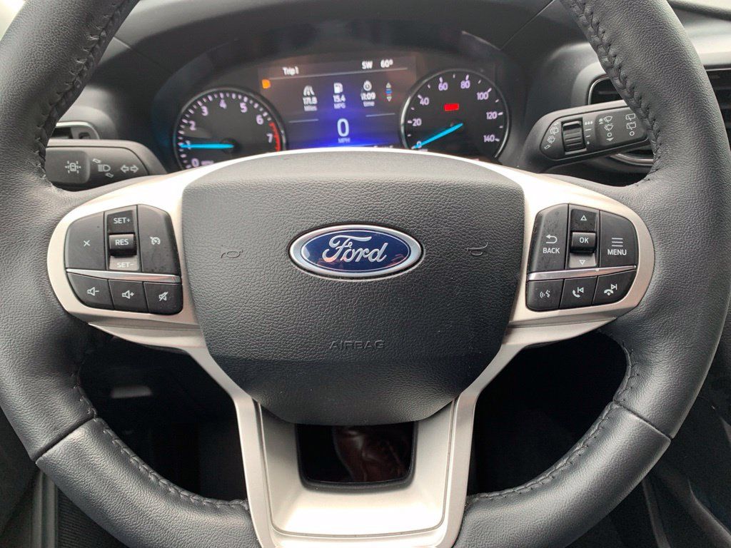 Certified 2024 Ford Explorer XLT w/ Equipment Group 202A AWD/4WD image 44