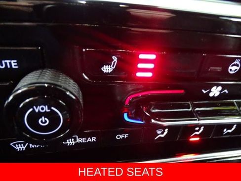 Used 2022 Jeep Grand Cherokee L Laredo AWD/4WD image 14