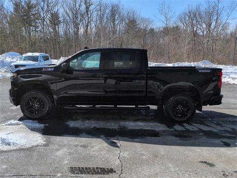 Used 2019 Chevrolet Silverado 1500 LT Trail Boss image 2