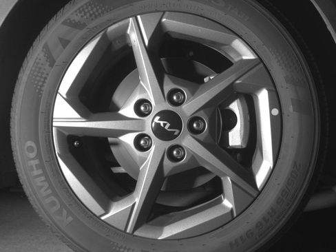 Used 2025 Kia K4 LXS image 13