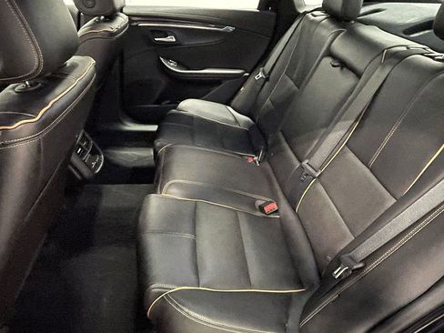 Used 2016 Chevrolet Impala LTZ w/ Enhanced Convenience Package image 23