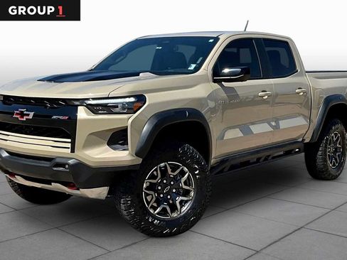 Used 2024 Chevrolet Colorado ZR2 w/ Technology Package image 1